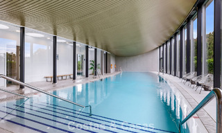 Luxueus, modern appartement met zeezicht te koop direct aan het strand in Estepona, Costa del Sol 780807 