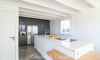 Instapklare, mediterrane gelijkvloerse villa te koop, in een golfomgeving van Benahavis - Marbella 780816 