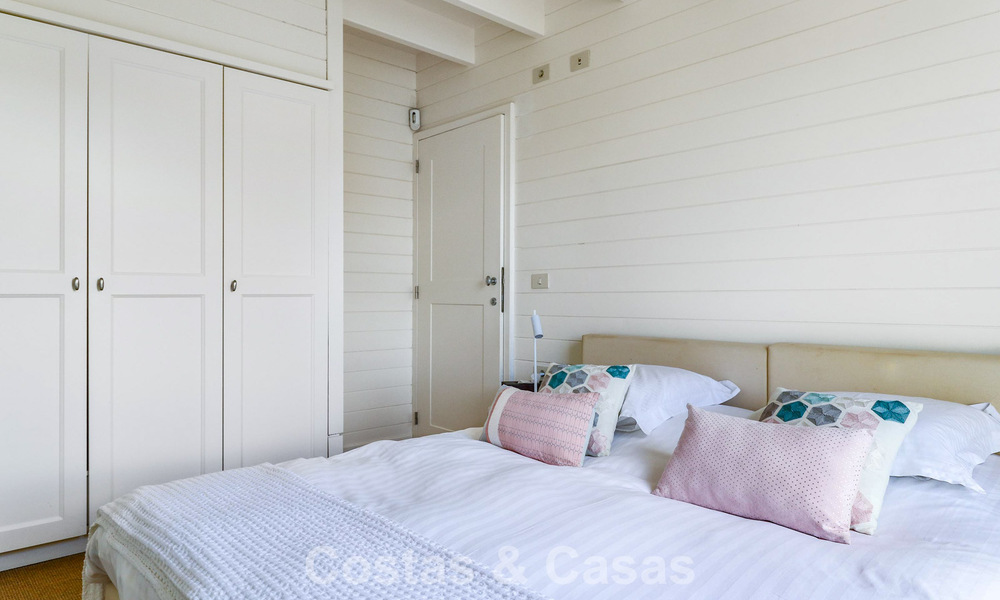Instapklare, mediterrane gelijkvloerse villa te koop, in een golfomgeving van Benahavis - Marbella 780822