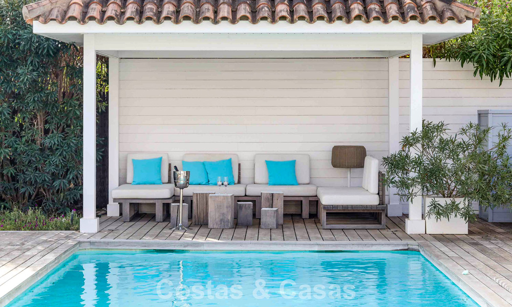 Instapklare, mediterrane gelijkvloerse villa te koop, in een golfomgeving van Benahavis - Marbella 780823