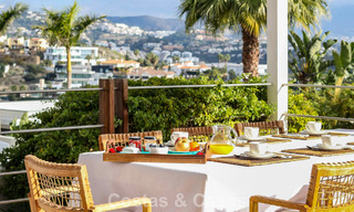 Instapklare, mediterrane gelijkvloerse villa te koop, in een golfomgeving van Benahavis - Marbella 780825 
