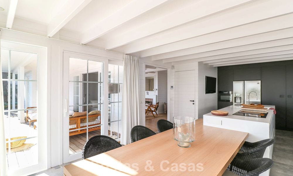 Instapklare, mediterrane gelijkvloerse villa te koop, in een golfomgeving van Benahavis - Marbella 780829