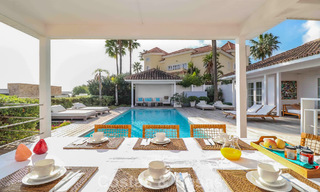 Instapklare, mediterrane gelijkvloerse villa te koop, in een golfomgeving van Benahavis - Marbella 780835 