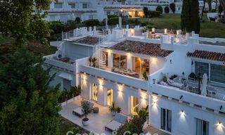 Charmant gerenoveerd townhouse te koop in de populaire golfenclave Aloha Golf, in Nueva Andalucia, Marbella 780903 
