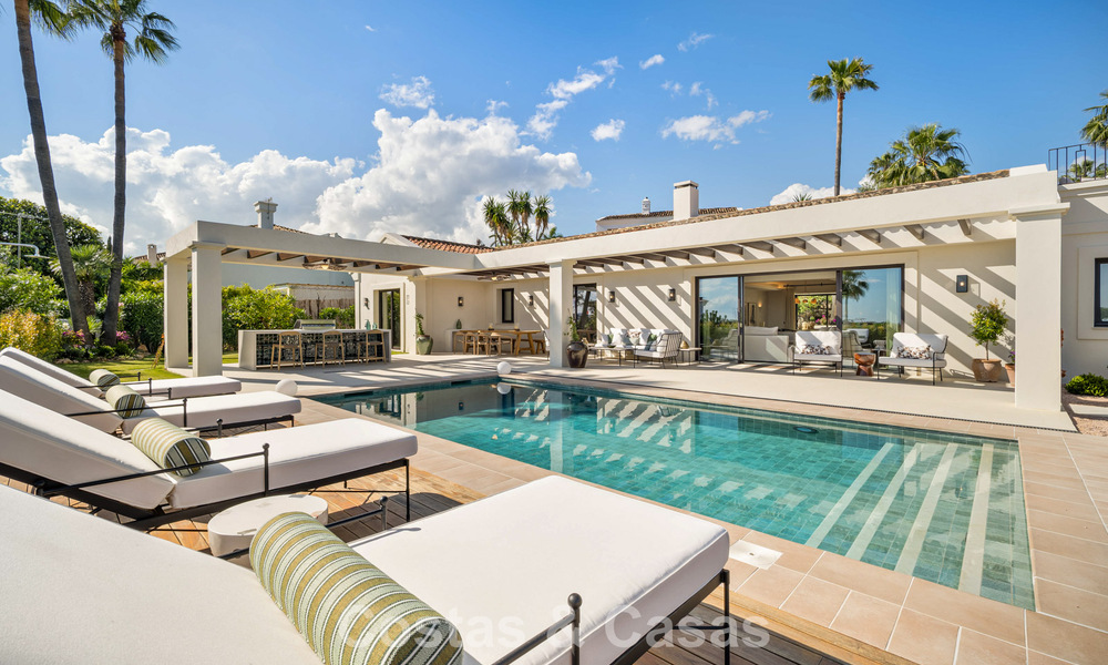 Instapklare, gelijkvloerse luxevilla te koop in Nueva Andalucia’s golfvallei, Marbella 780949