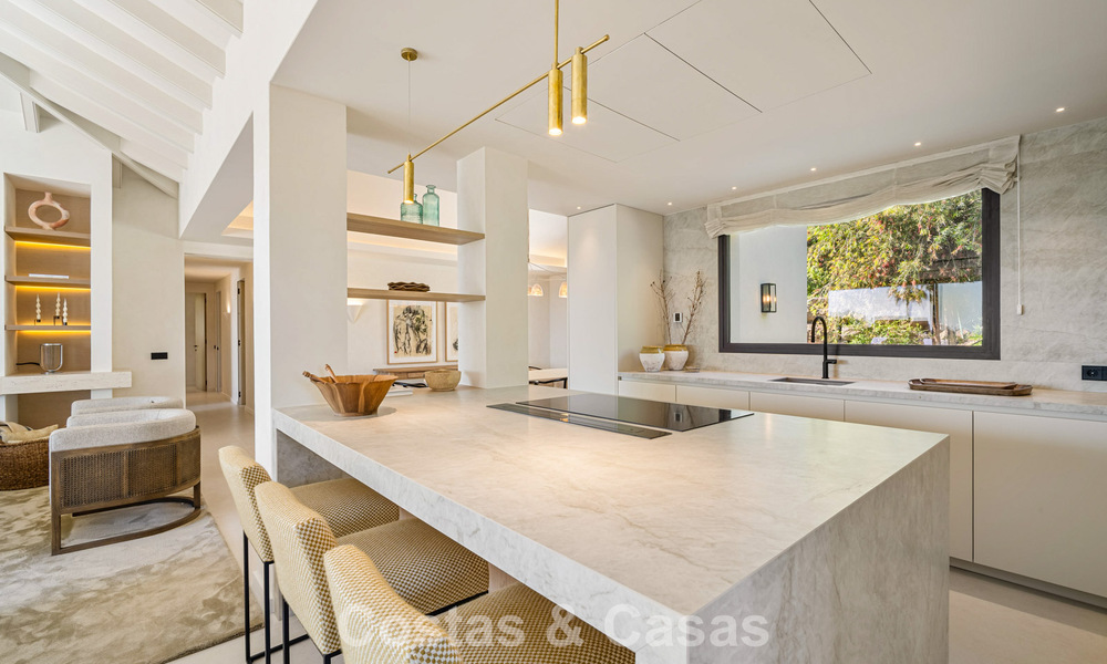 Instapklare, gelijkvloerse luxevilla te koop in Nueva Andalucia’s golfvallei, Marbella 780962