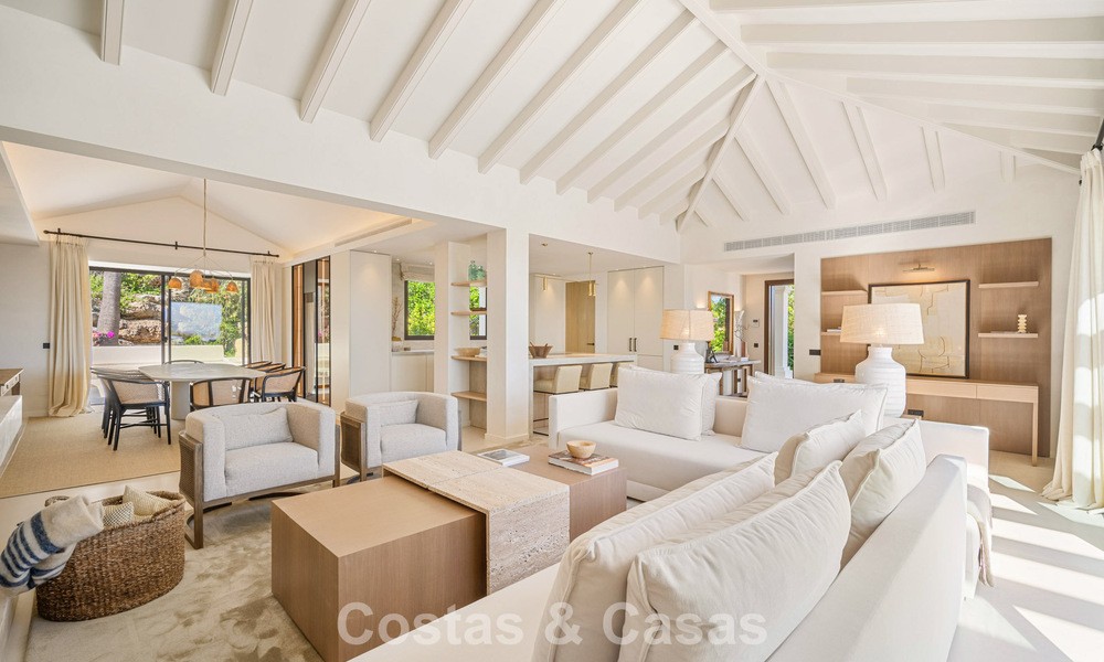 Instapklare, gelijkvloerse luxevilla te koop in Nueva Andalucia’s golfvallei, Marbella 780968