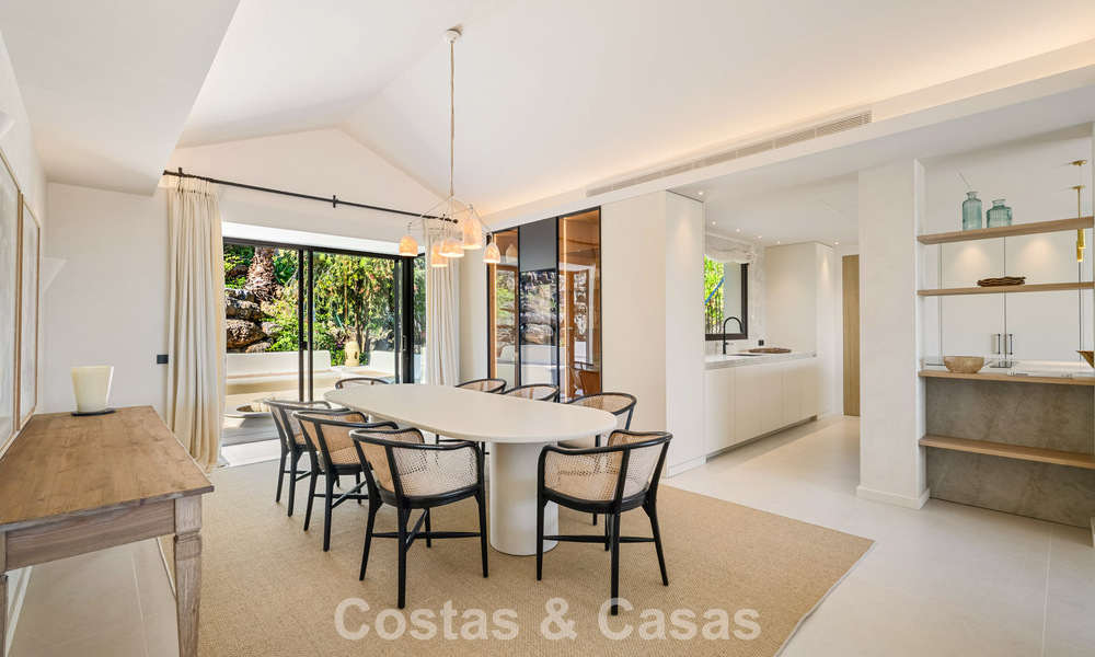 Instapklare, gelijkvloerse luxevilla te koop in Nueva Andalucia’s golfvallei, Marbella 780977