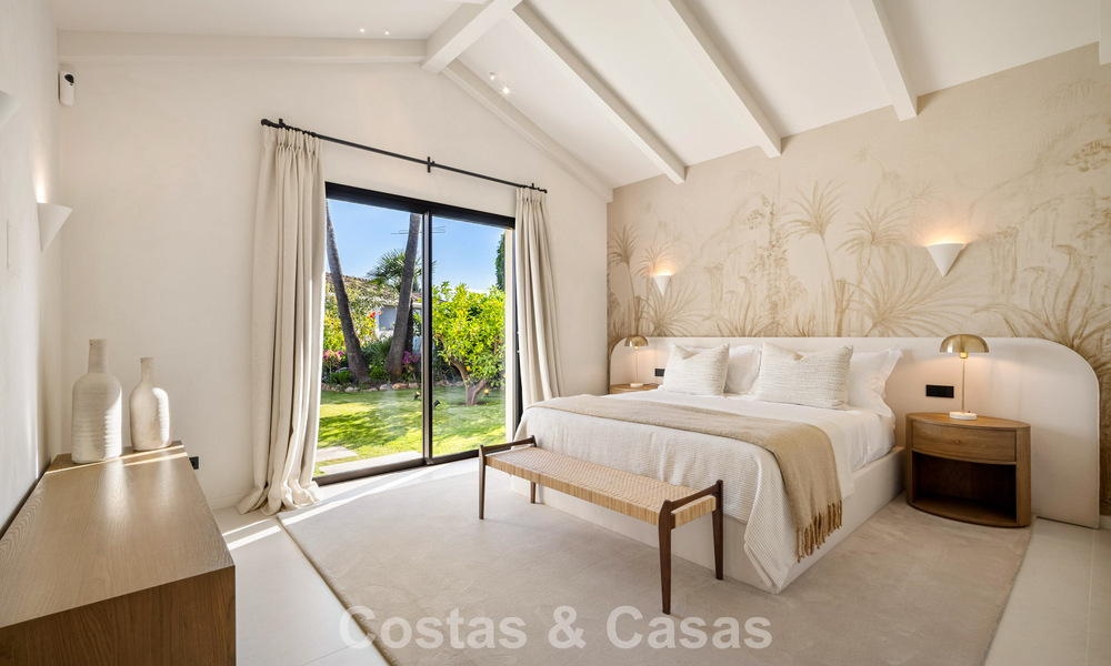 Instapklare, gelijkvloerse luxevilla te koop in Nueva Andalucia’s golfvallei, Marbella 780993