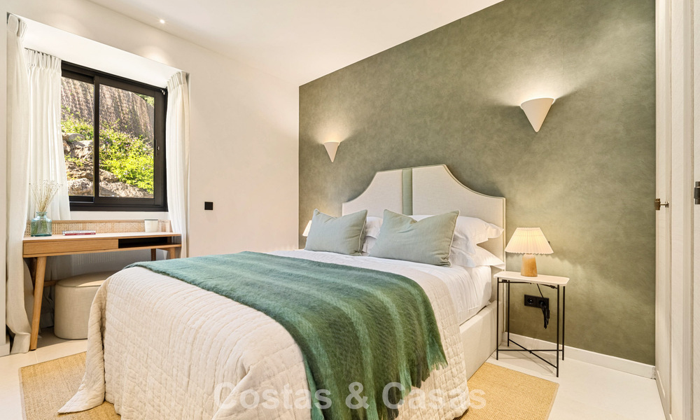 Instapklare, gelijkvloerse luxevilla te koop in Nueva Andalucia’s golfvallei, Marbella 781008