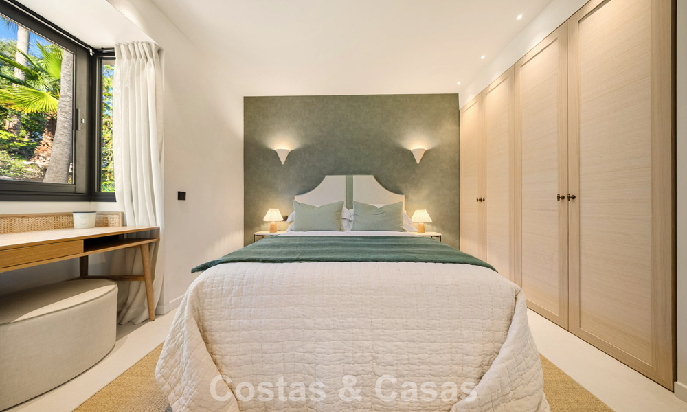 Instapklare, gelijkvloerse luxevilla te koop in Nueva Andalucia’s golfvallei, Marbella 781011