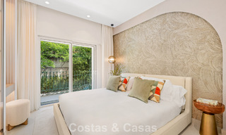 Luxueus 3-slaapkamer eerstelijnsstrand appartement met frontaal zeezicht te koop ten oosten van Marbella centrum 780932 