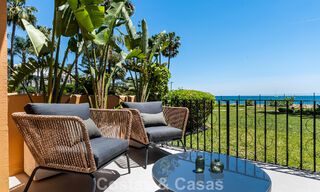 Instapklaar strandappartement met prachtig zeezicht te koop in het westelijke deel van Estepona 781075 