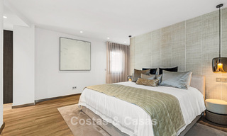 Gerenoveerd, ruim 5-slaapkamer appartement te koop in de jachthaven in Puerto Banus, Marbella 781222 