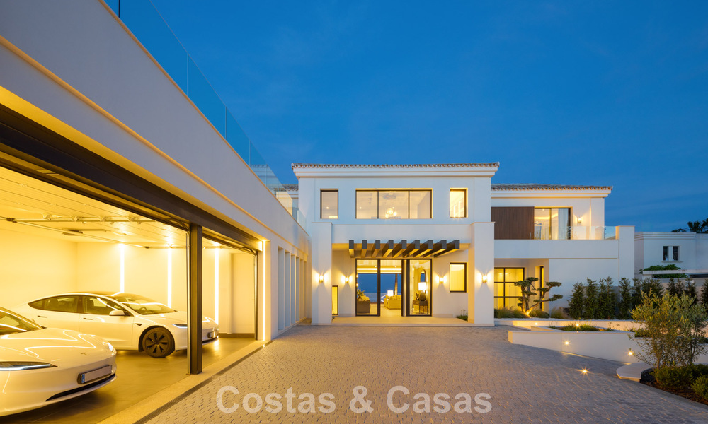 Exclusieve luxevilla met een moderne-Andalusische architectuur te koop met panoramisch zeezicht in Marbella - Benahavis 781178
