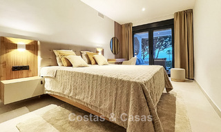Gelijkvloerse luxevilla met zeezicht te koop nabij het strand en golfbaan van Mijas Costa, Costa del Sol 781243 
