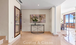 Luxe penthouse te koop aan het strand op de New Golden Mile tussen Marbella en Estepona 781256 