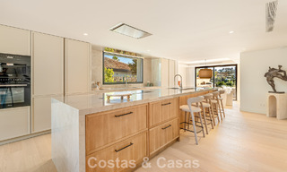 Spectaculaire luxevilla te koop in een felbegeerde urbanisatie in Nueva Andalucia, Marbella 781324 