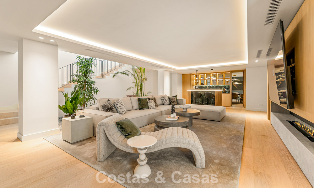 Spectaculaire luxevilla te koop in een felbegeerde urbanisatie in Nueva Andalucia, Marbella 781327