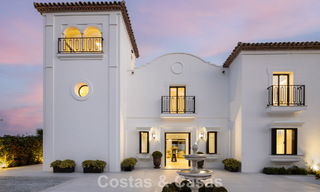 Instapklare luxevilla met eigentijdse, Spaanse architectuur en zeezicht te koop in Marbella - Benahavis 781384 