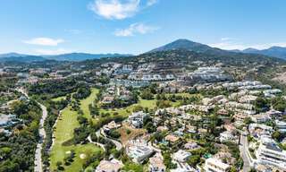 Modernistische familievilla te koop, in een geprefereerde gemeenschap in La Quinta, Marbella - Benahavis 781405 