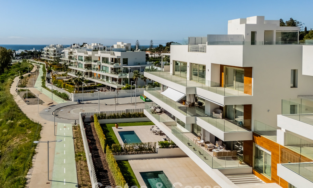 Superieur triplex appartement met privétuin en -zwembad te koop in het centrum van Marbella’s Golden Mile 781467