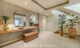 Superieur triplex appartement met privétuin en -zwembad te koop in het centrum van Marbella’s Golden Mile 781485 