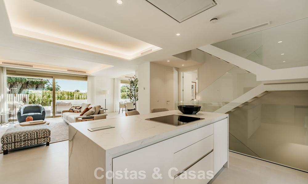 Superieur triplex appartement met privétuin en -zwembad te koop in het centrum van Marbella’s Golden Mile 781488