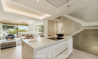 Superieur triplex appartement met privétuin en -zwembad te koop in het centrum van Marbella’s Golden Mile 781488 