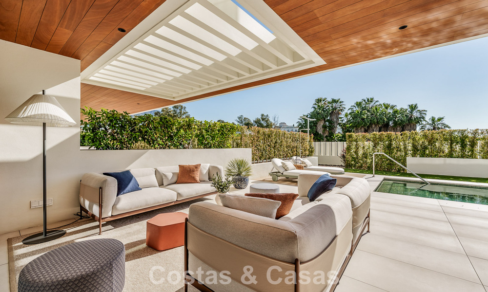 Superieur triplex appartement met privétuin en -zwembad te koop in het centrum van Marbella’s Golden Mile 781497