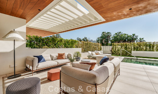 Superieur triplex appartement met privétuin en -zwembad te koop in het centrum van Marbella’s Golden Mile 781497 
