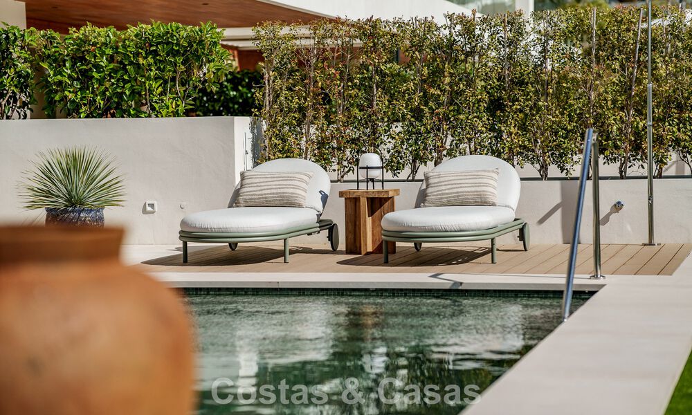 Superieur triplex appartement met privétuin en -zwembad te koop in het centrum van Marbella’s Golden Mile 781508