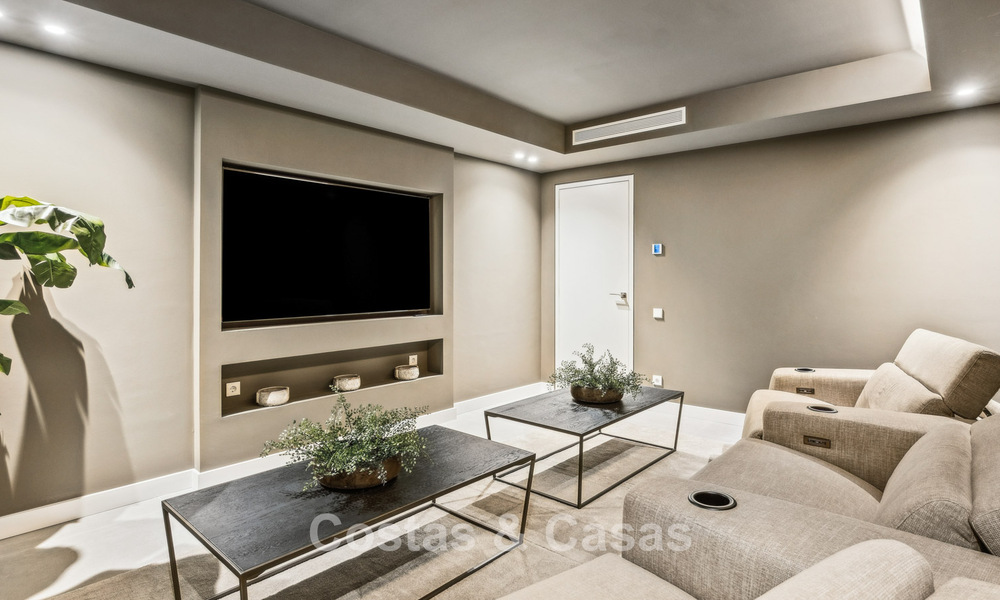 Mediterrane luxevilla met tijdloze uitstraling te koop in de prestigieuze wijk Nueva Andalucía in Marbella 781537