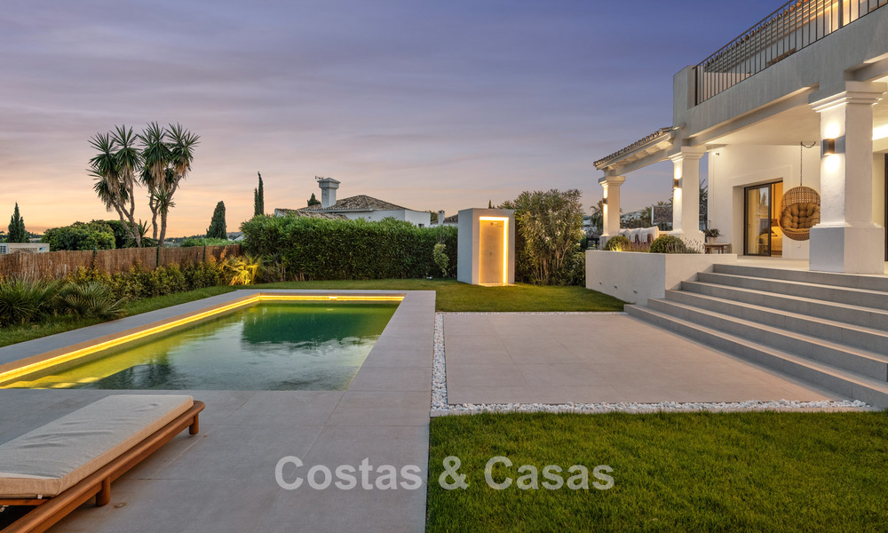 Mediterrane luxevilla met tijdloze uitstraling te koop in de prestigieuze wijk Nueva Andalucía in Marbella 781541