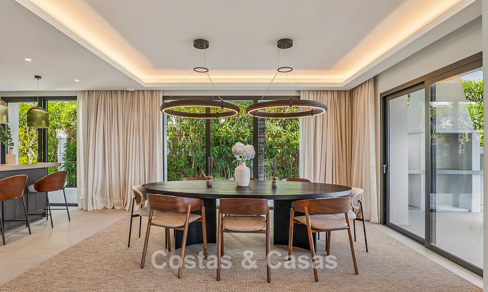 Mediterrane luxevilla met tijdloze uitstraling te koop in de prestigieuze wijk Nueva Andalucía in Marbella 781556