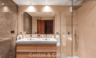 Instapklaar, modern penthouse in een complex naast een meer met panoramisch uitzicht te koop in Nueva Andalucia, Marbella 781572 