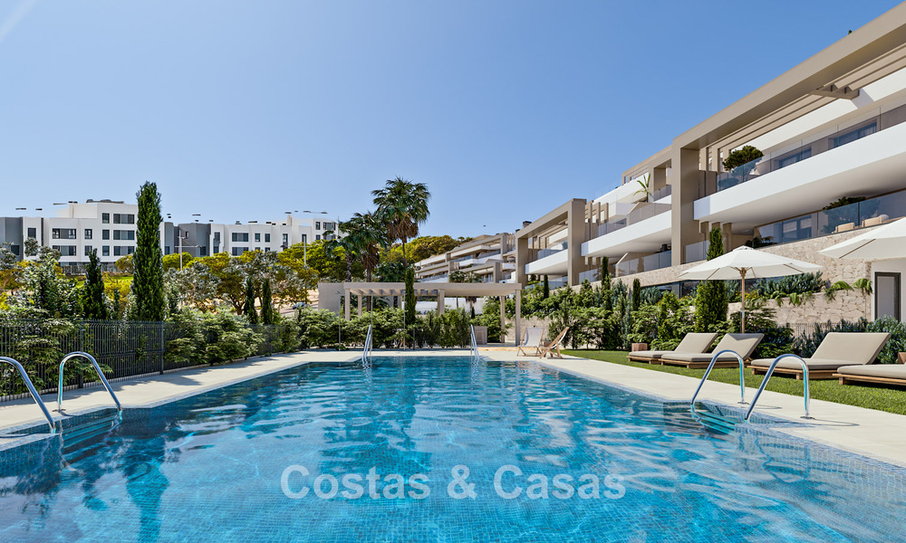 Lancering! Stijlvolle nieuwbouwappartementen te koop met panoramisch zeezicht vlakbij Estepona centrum 781400