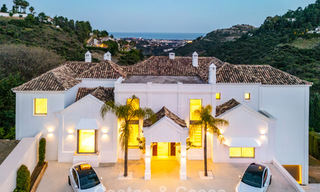 Exclusieve luxevilla met een Andalusische bouwstijl te koop in El Madroñal in Marbella - Benahavis 781599 