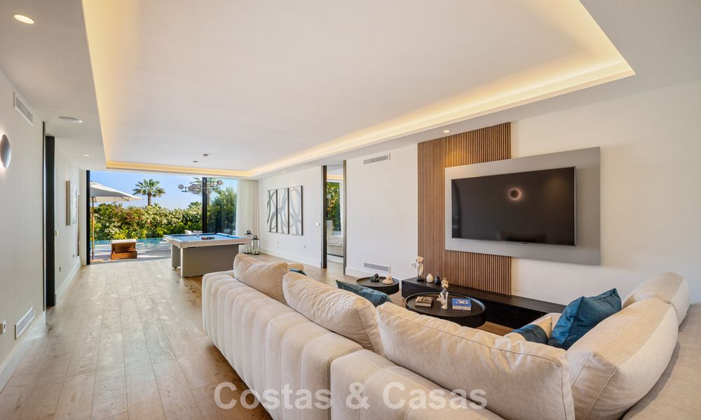 Instapklare, geavanceerde luxevilla te koop eerstelijnsgolf in Nueva Andalucia’s golfvallei, Marbella 781649