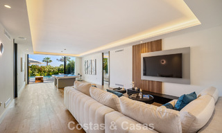 Instapklare, geavanceerde luxevilla te koop eerstelijnsgolf in Nueva Andalucia’s golfvallei, Marbella 781649 