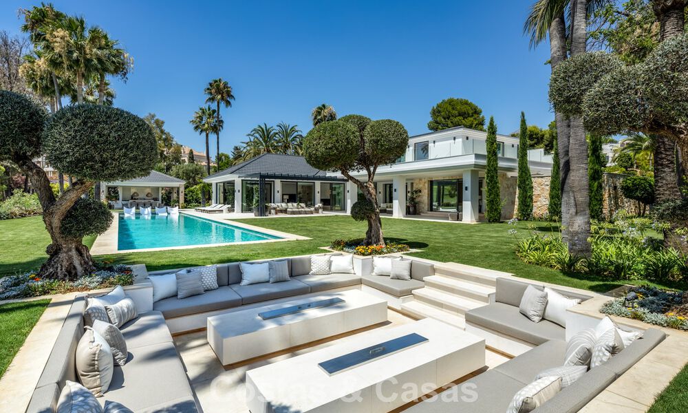 Meesterlijke eerstelijnsgolf villa te koop in het hart van Nueva Andalucia, Marbella 781773