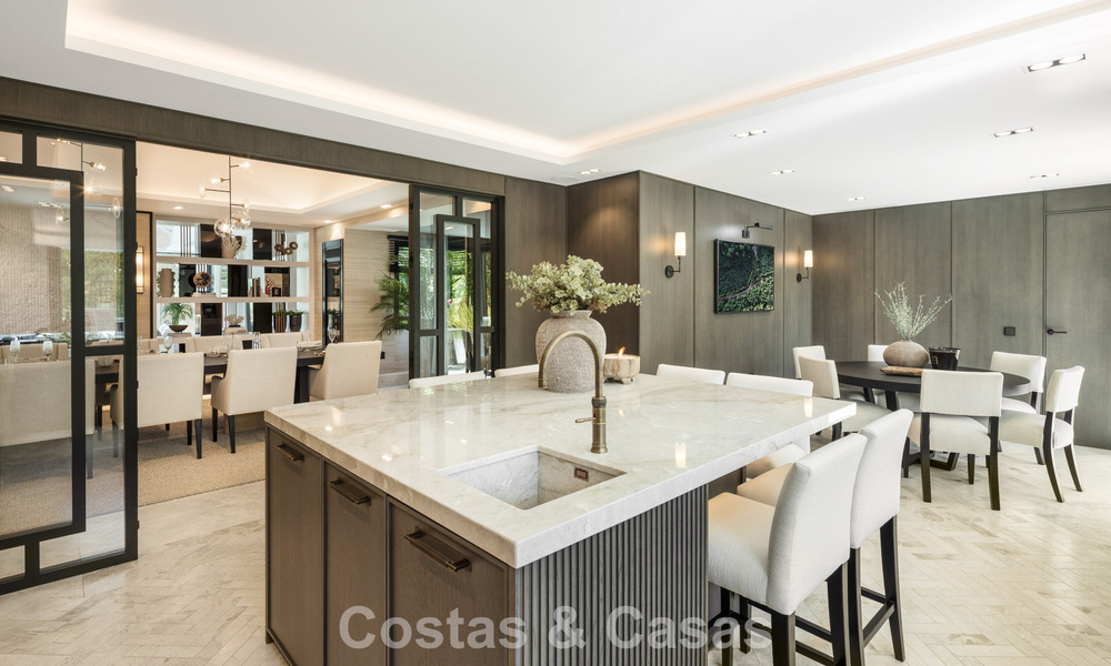 Meesterlijke eerstelijnsgolf villa te koop in het hart van Nueva Andalucia, Marbella 781783