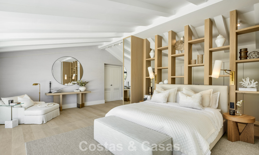 Meesterlijke eerstelijnsgolf villa te koop in het hart van Nueva Andalucia, Marbella 781792