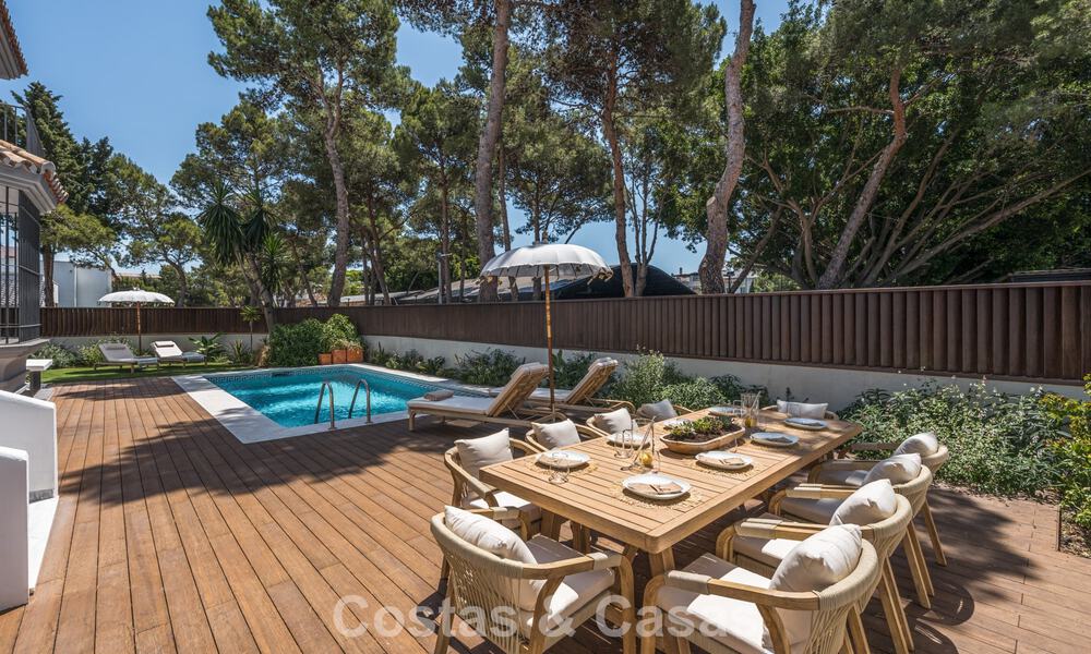 Stijlvolle zuiderse familiewoning te koop in Nueva Andalucia’s golfvallei, Marbella 781865