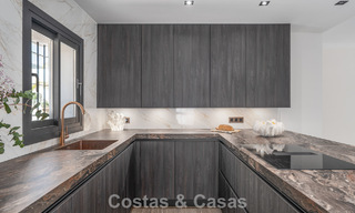 Stijlvolle zuiderse familiewoning te koop in Nueva Andalucia’s golfvallei, Marbella 781889 