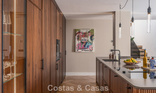 Instapklaar duplex penthouse, modern gerenoveerd, met formidabel zeezicht te koop in Marbella - Benahavis 782401 