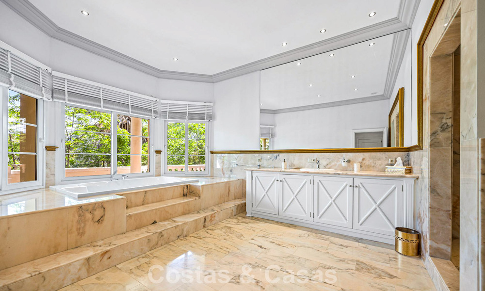 Unieke, grootse, statige residentie te koop in het hart van Marbella’s prestigieuze Golden Mile 782454