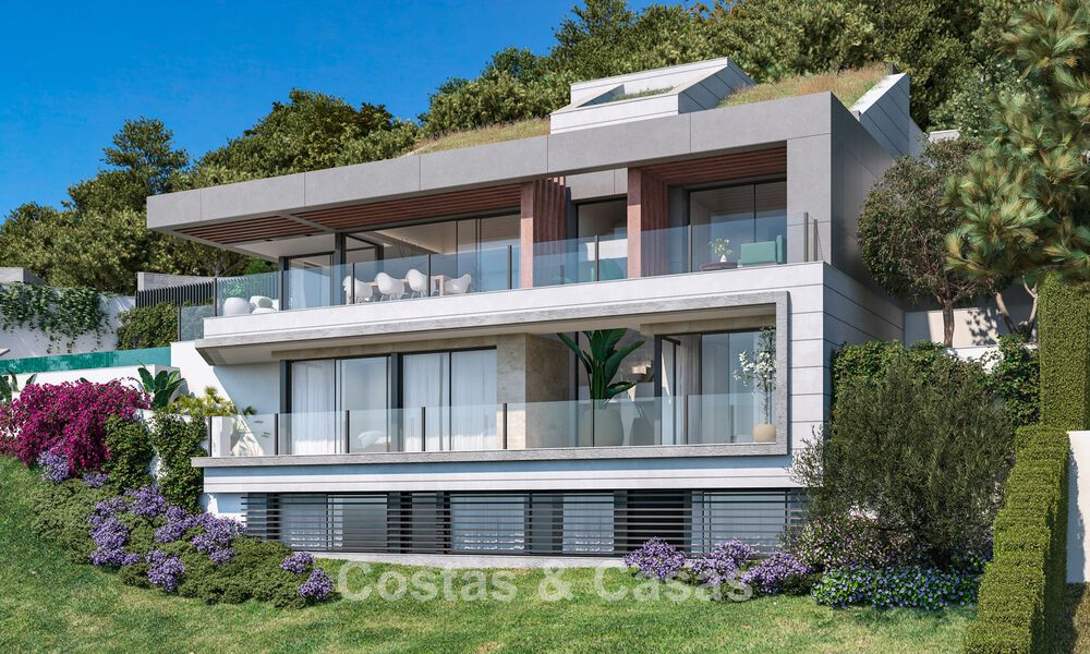 Designgerichte nieuwbouwvilla met zeezicht te koop in een gated villawijk ten oosten van Malaga centrum 782570