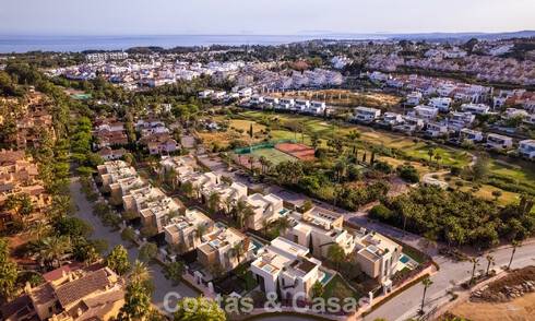 Nieuwbouwvilla’s te koop op loopafstand van een fantastisch clubhuis op de New Golden Mile tussen Marbella en Estepona 781996