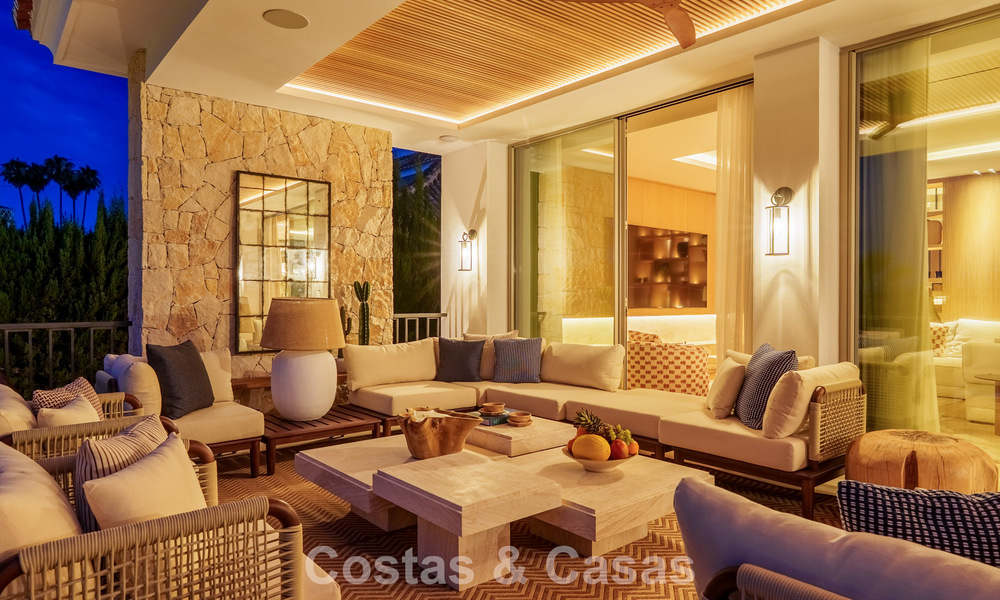 Instapklare, stijlvol gerenoveerde luxevilla te koop in het hart van Nueva Andalucia’s golfvallei, Marbella 783154